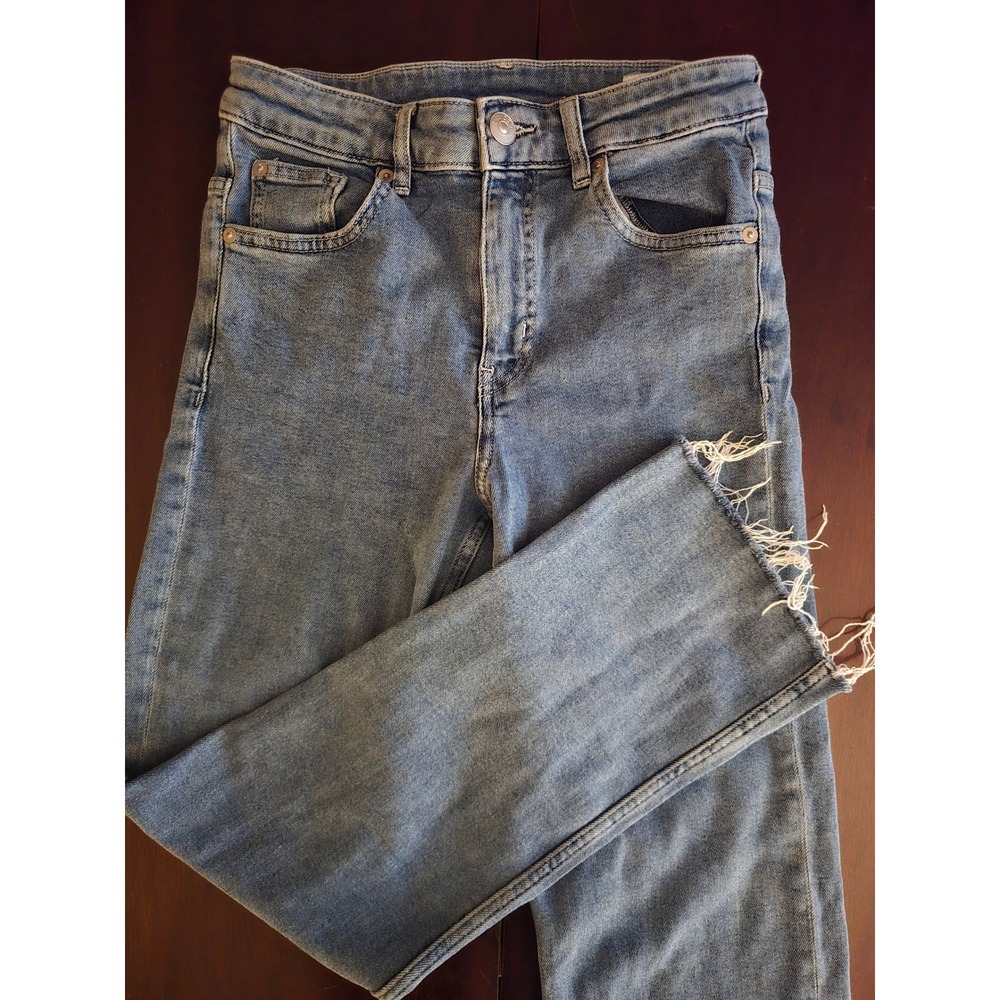 HM Divided High Waisted Straight Leg Jeans Medium Wash Raw Hem Size 4 0670698